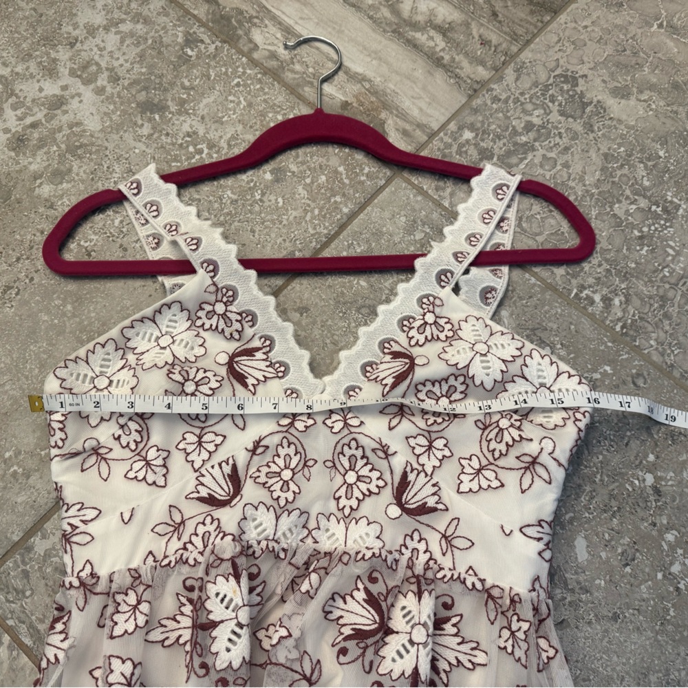 Anthropologie Tiered V-Neck Embroidered Midi Floral Dress Small Petite - Picture 14 of 16